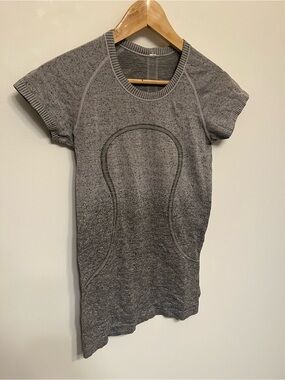 Lululemon Swiftly Tech Short Sleeve Crew